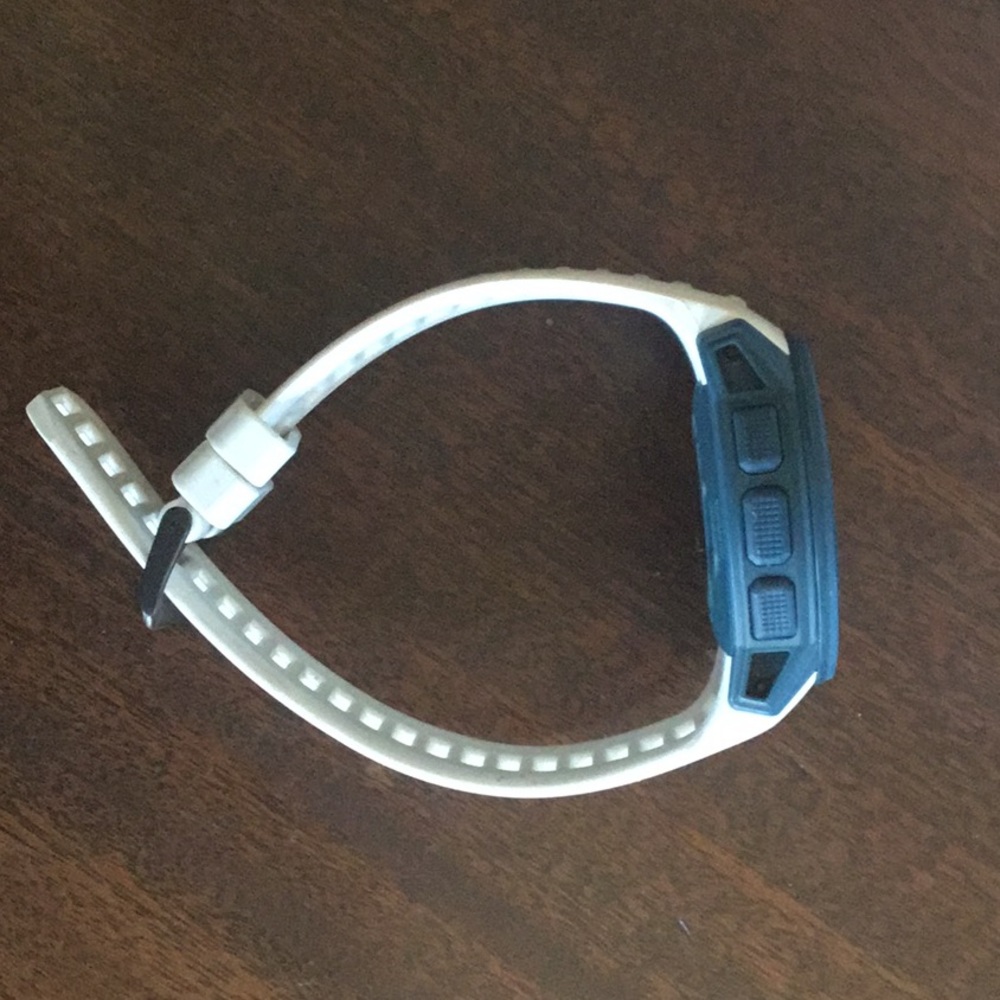 Garmin instinct - Picture 3 of 4